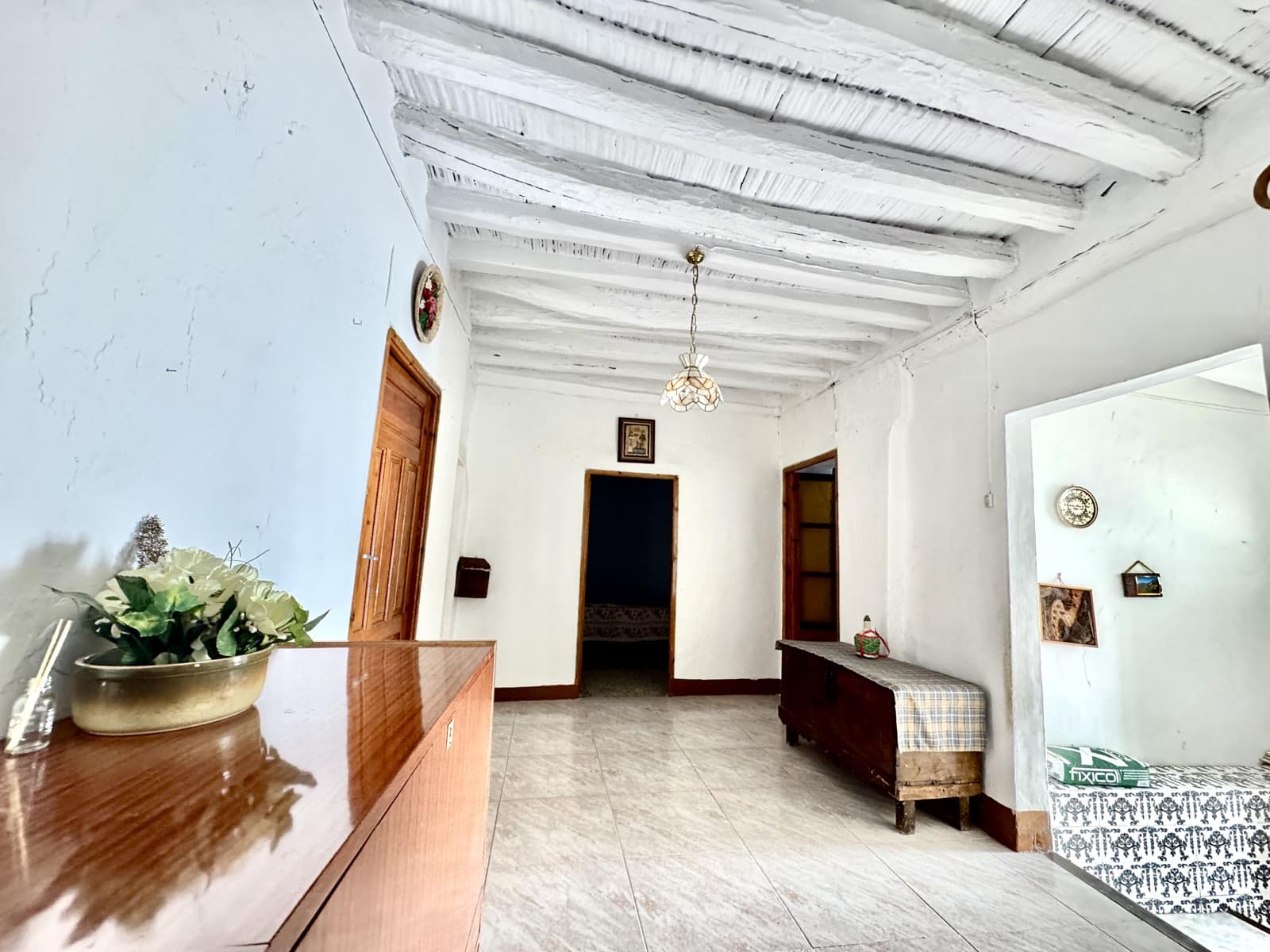 6 soveværelse Byhus til salg i Valor - € 75.000 (Ref: 9400997)