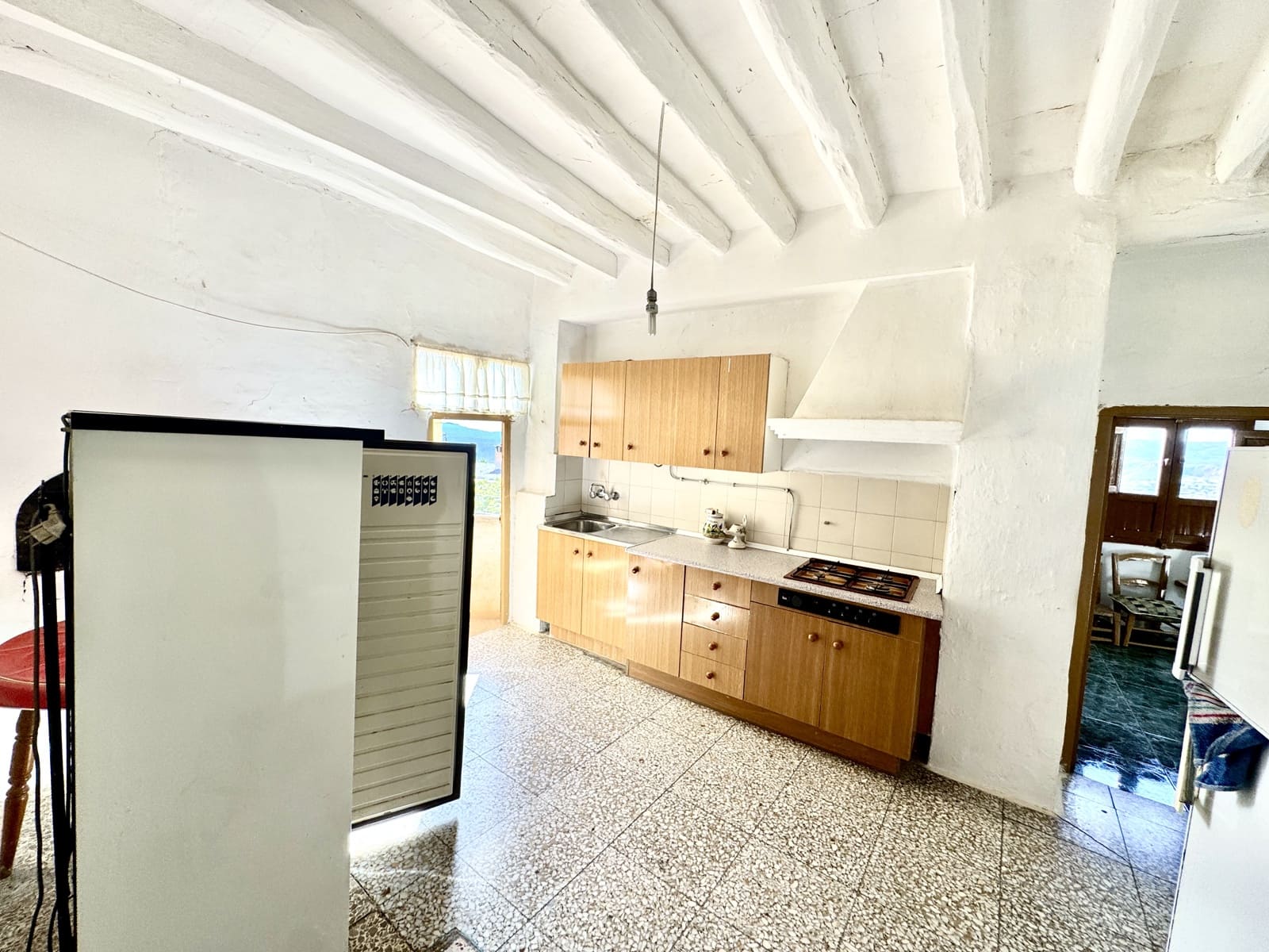 6 soveværelse Byhus til salg i Valor - € 75.000 (Ref: 9400997)