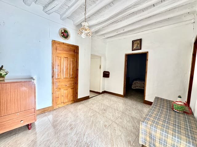 6 soveværelse Byhus til salg i Válor - € 75.000 (Ref: 9400997)