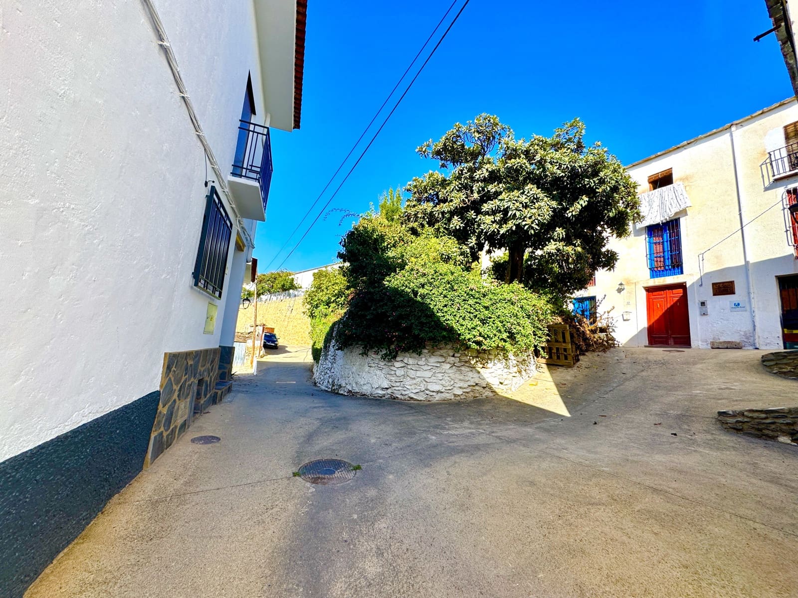 6 soveværelse Byhus til salg i Valor - € 75.000 (Ref: 9400997)