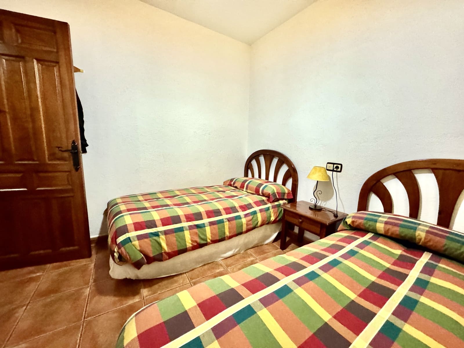 3 soverom Villa til salgs i Yegen med garasje - € 275 000 (Ref: 9409318)