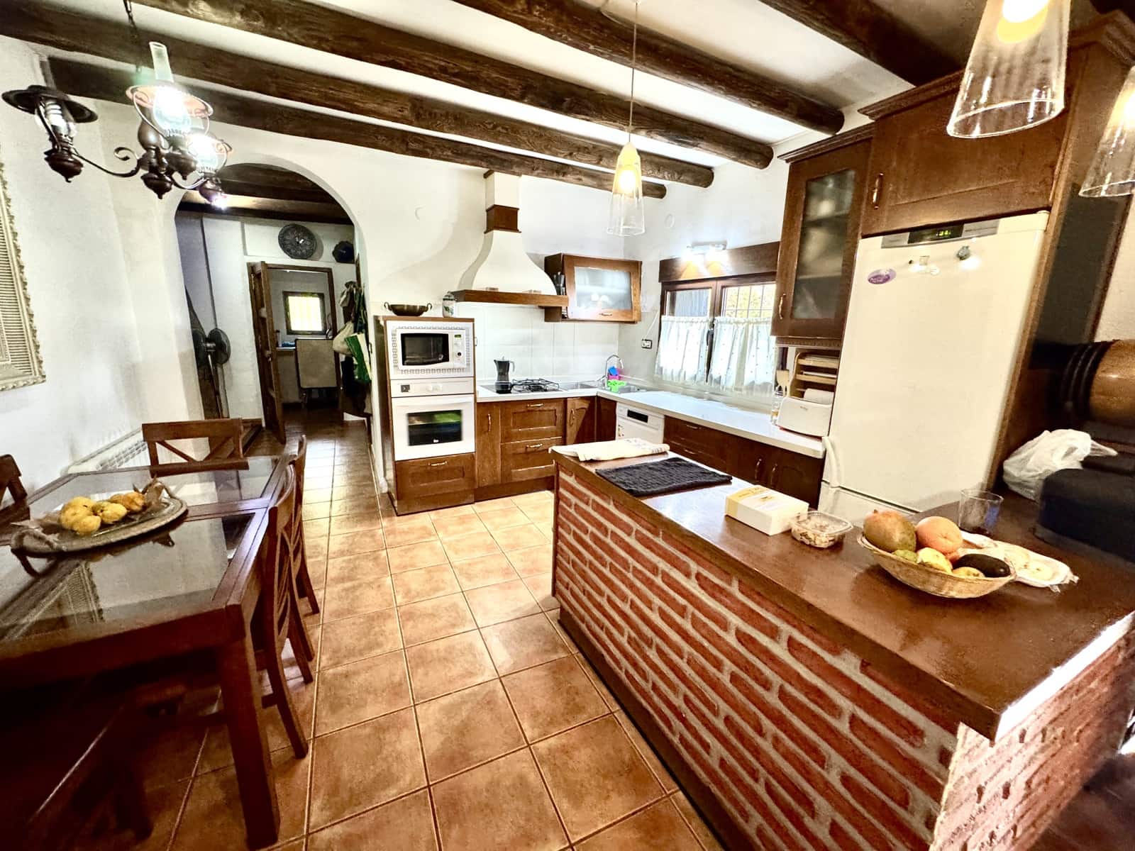 3 soverom Villa til salgs i Yegen med garasje - € 275 000 (Ref: 9409318)