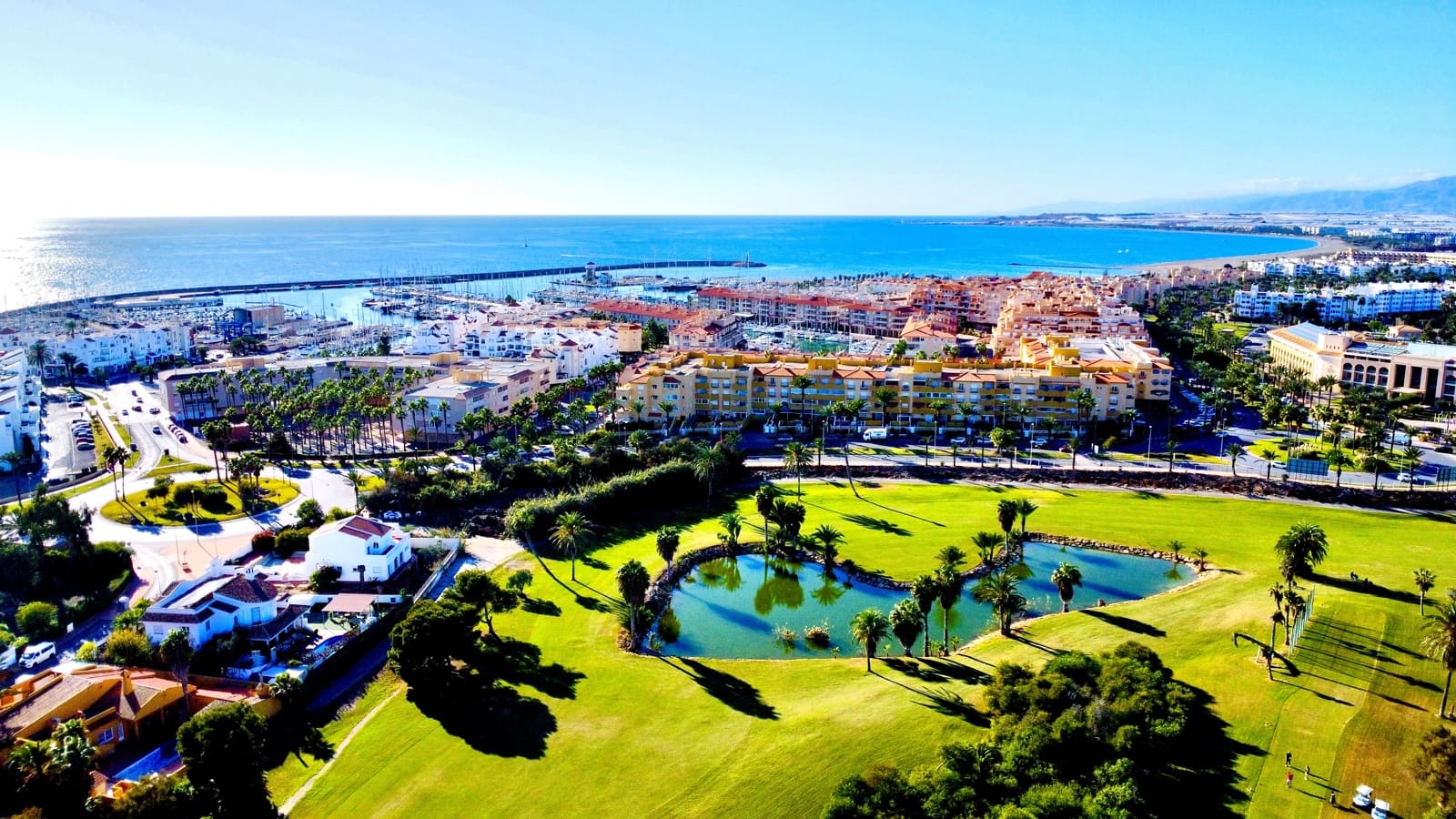 3 soverom Leilighet til salgs i Almerimar med svømmebasseng garasje - € 360 000 (Ref: 9431331)