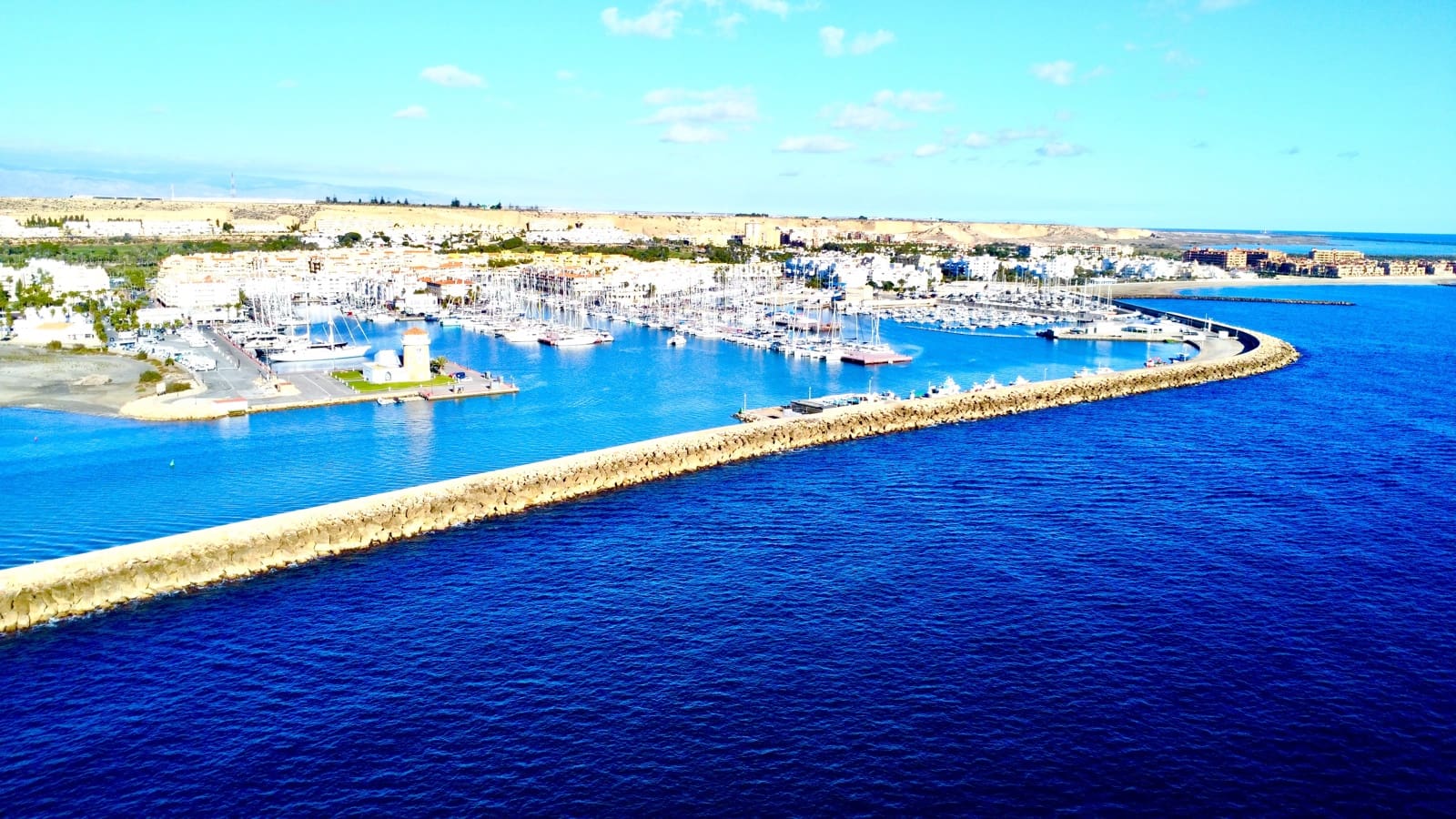 3 soverom Leilighet til salgs i Almerimar med svømmebasseng garasje - € 360 000 (Ref: 9431331)