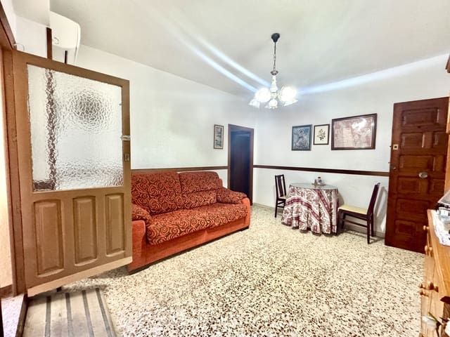 3 soverom Leilighet til salgs i Adra med garasje - € 140 000 (Ref: 9473600)