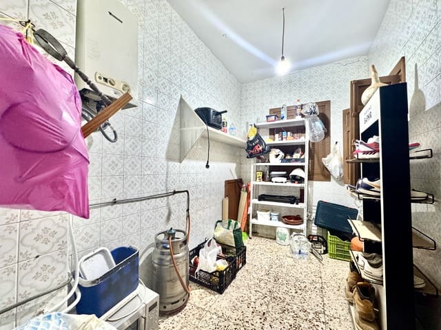 3 soverom Leilighet til salgs i Adra med garasje - € 140 000 (Ref: 9473600)