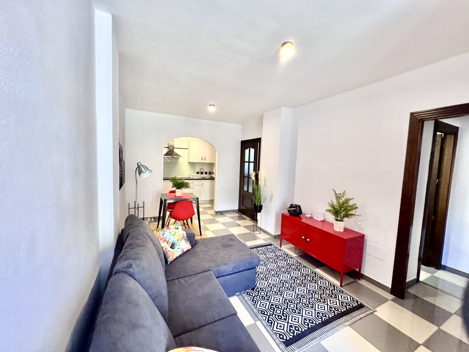 1 Zimmer Apartment zu verkaufen in Roquetas de Mar - 120.000 € (Ref: 9480731)