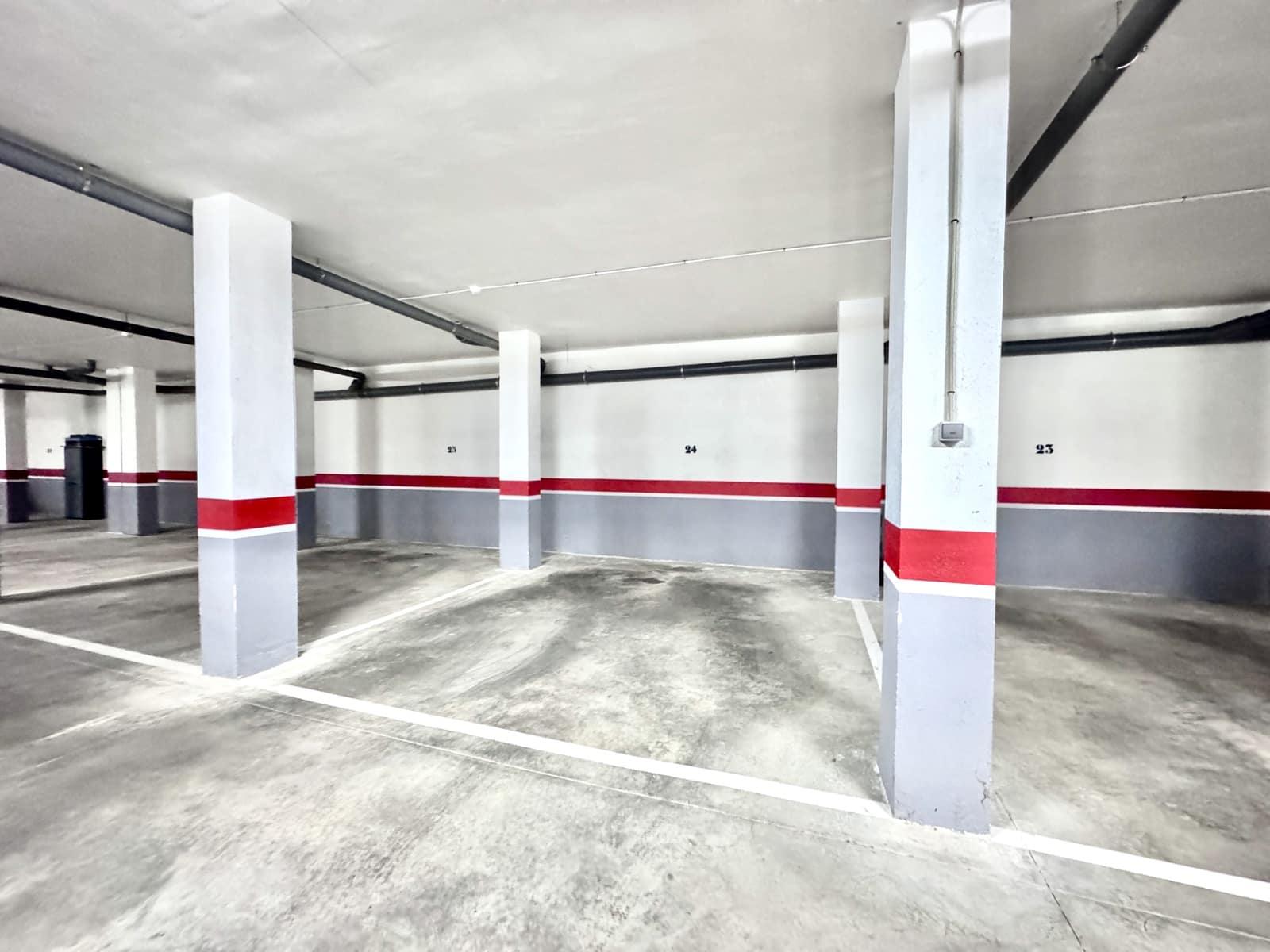 1 sypialnia Apartament na sprzedaż w Roquetas de Mar z basenem garażem - 125 000 € (Ref: 9480773)