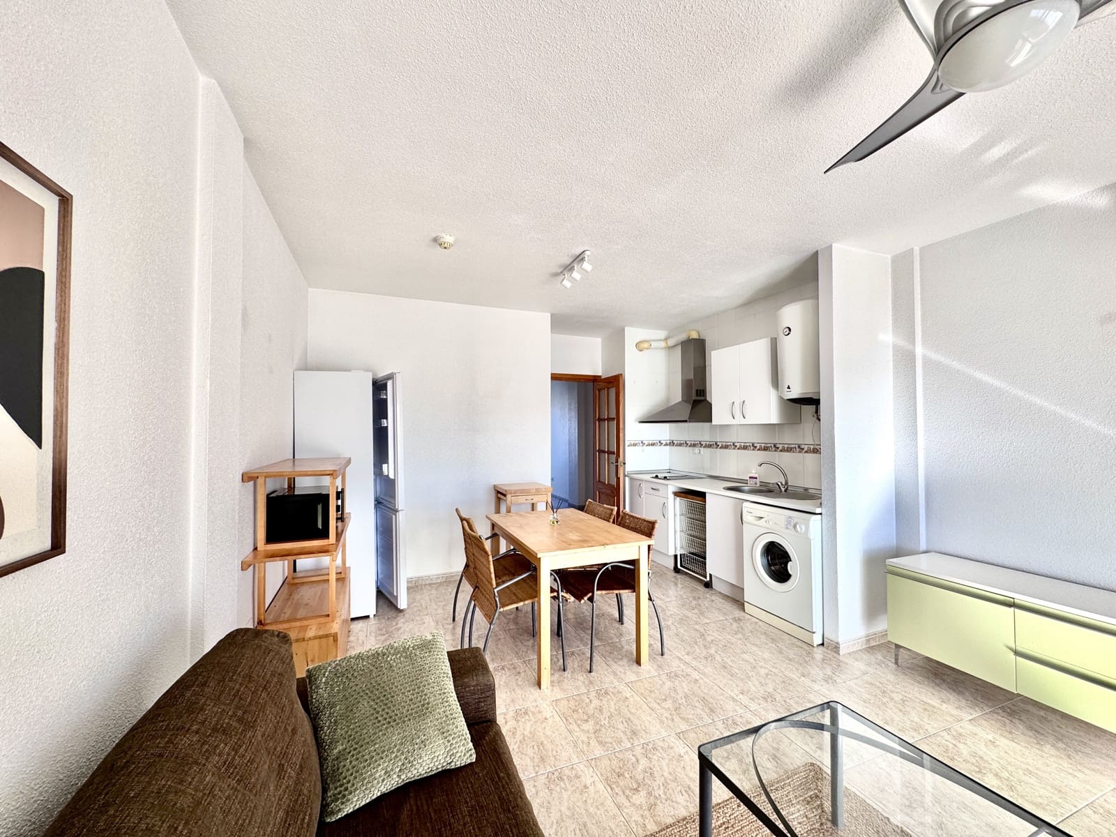 1 sypialnia Apartament na sprzedaż w Roquetas de Mar z basenem garażem - 125 000 € (Ref: 9480773)