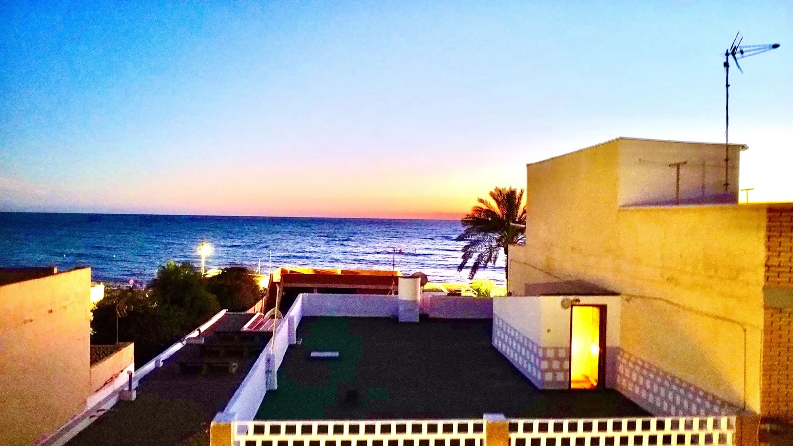 8 bedroom Townhouse for sale in El Pozuelo - € 195,000 (Ref: 9481256)