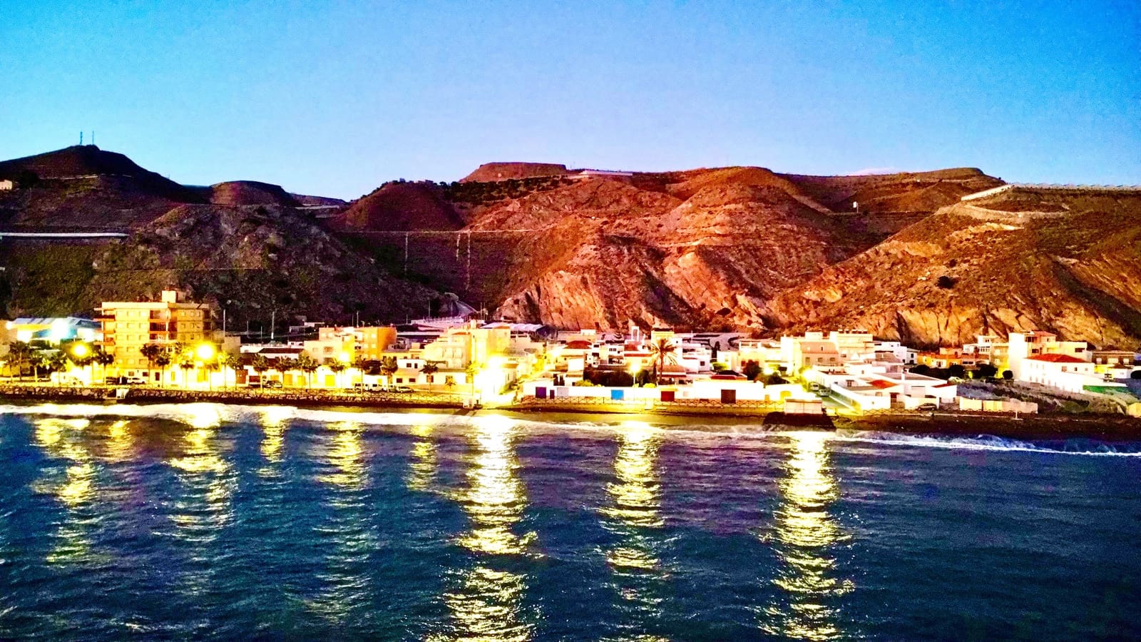 8 bedroom Townhouse for sale in El Pozuelo - € 195,000 (Ref: 9481256)