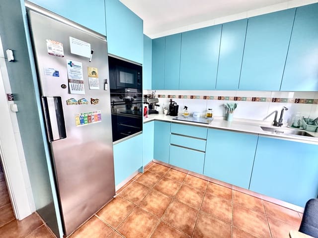 4 slaapkamer Huis te koop in Berja met garage - € 157.000 (Ref: 9497585)