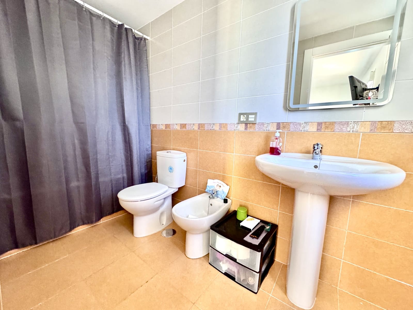 4 bedroom Townhouse for sale in Berja with garage - € 157,000 (Ref: 9497585)