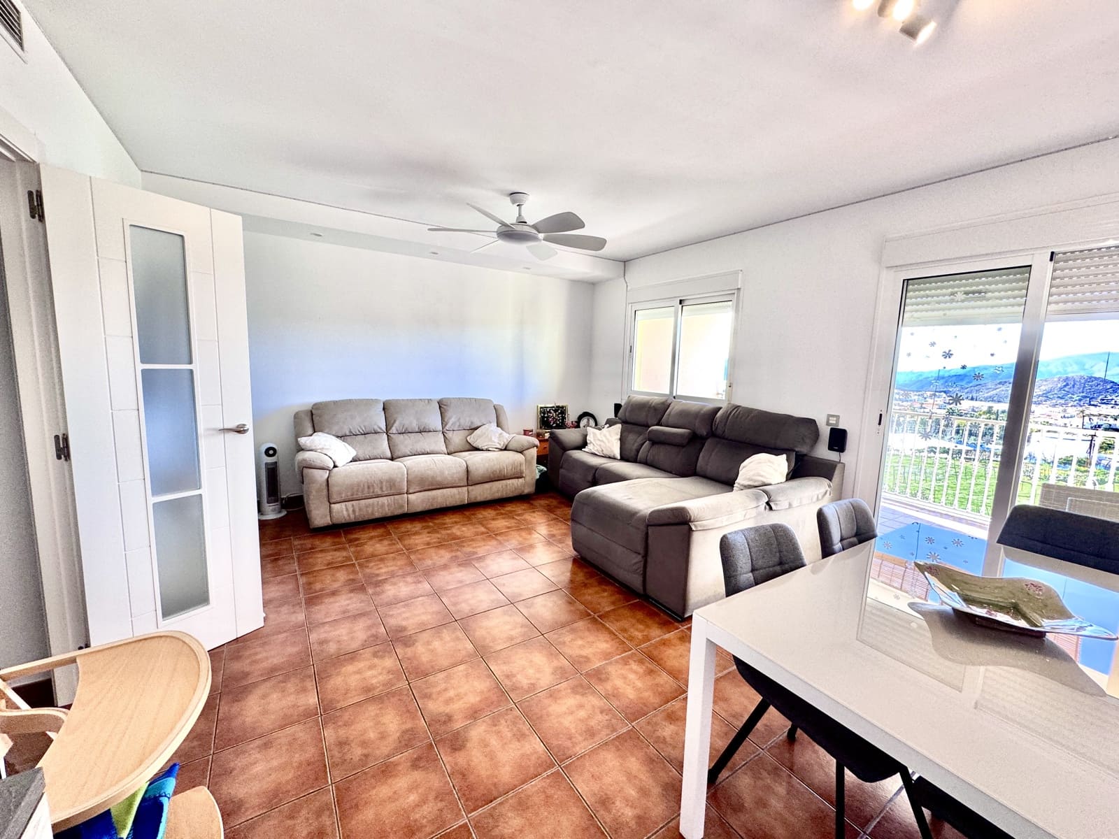 4 bedroom Townhouse for sale in Berja with garage - € 157,000 (Ref: 9497585)