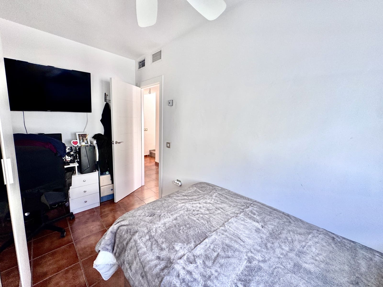 4 bedroom Townhouse for sale in Berja with garage - € 157,000 (Ref: 9497585)