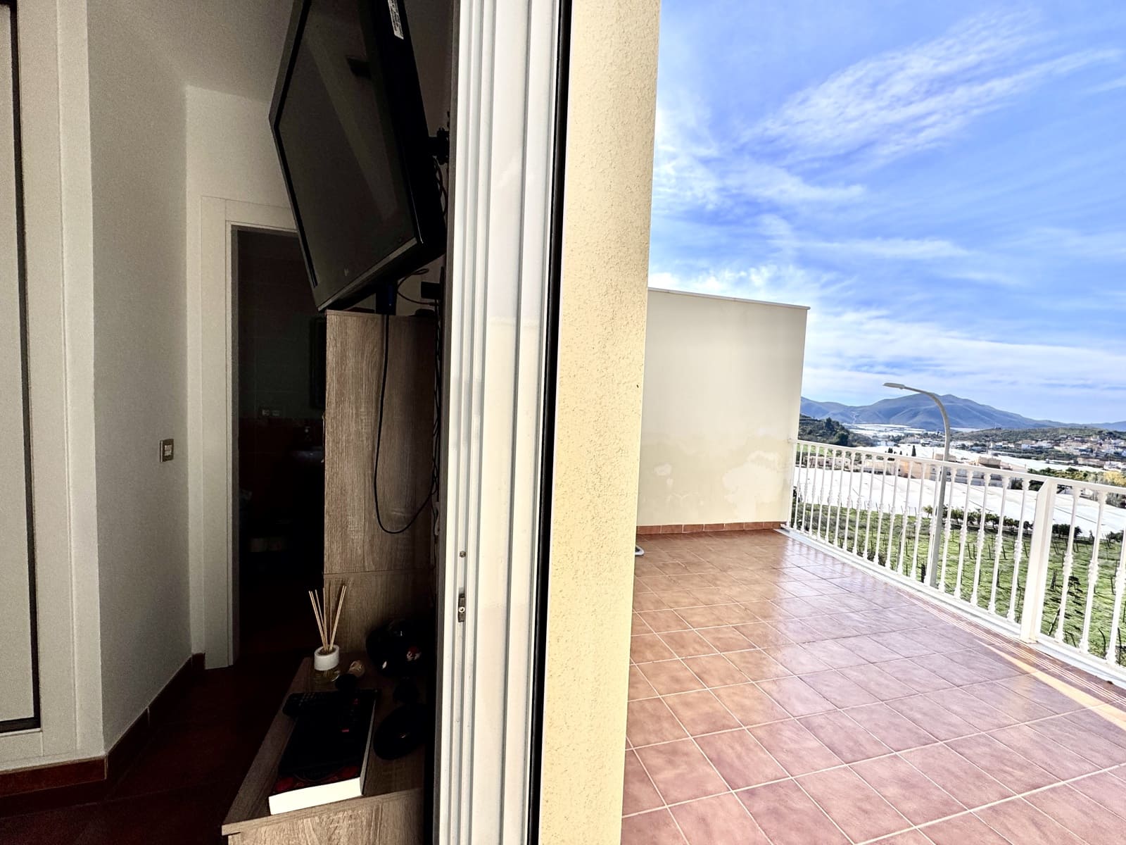 4 bedroom Townhouse for sale in Berja with garage - € 157,000 (Ref: 9497585)