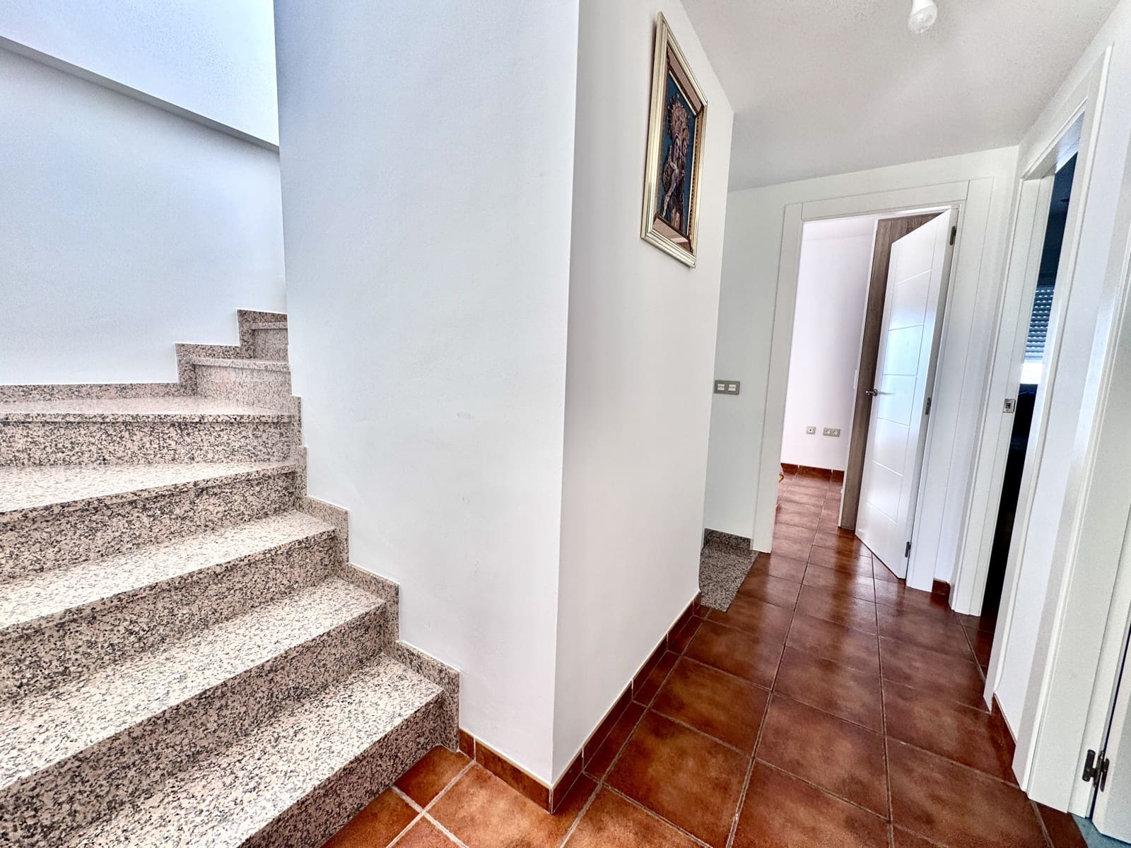 4 bedroom Townhouse for sale in Berja with garage - € 157,000 (Ref: 9497585)