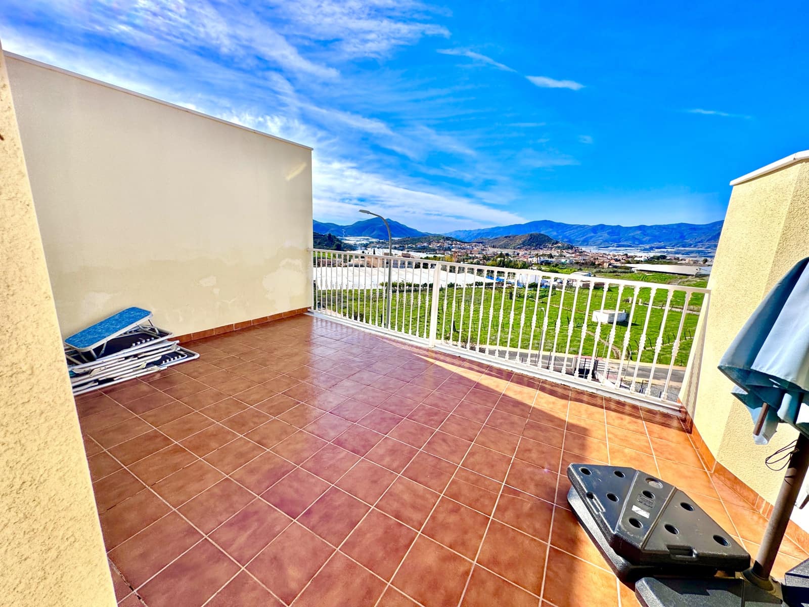 4 bedroom Townhouse for sale in Berja with garage - € 157,000 (Ref: 9497585)