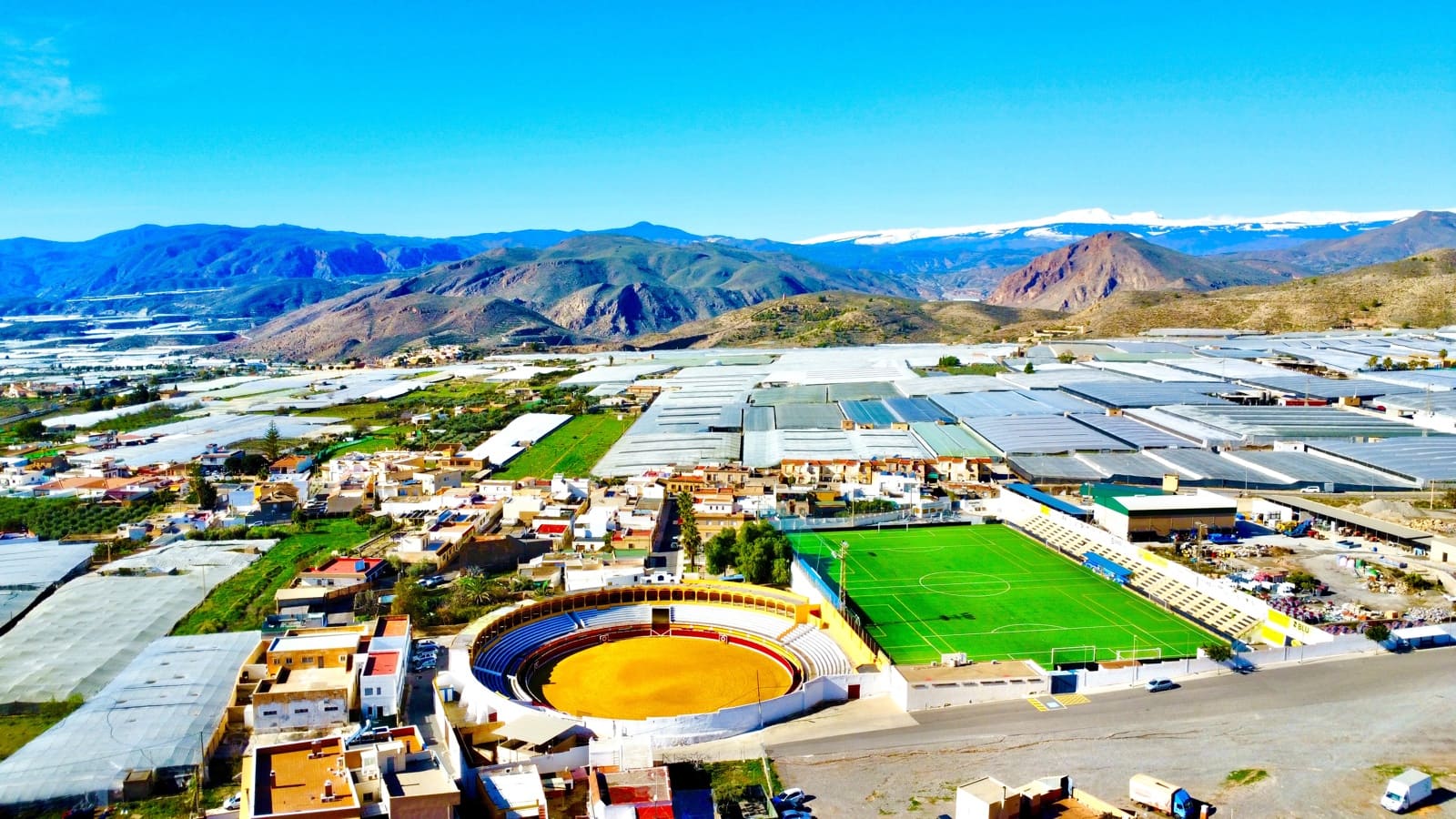 4 bedroom Townhouse for sale in Berja with garage - € 157,000 (Ref: 9497585)