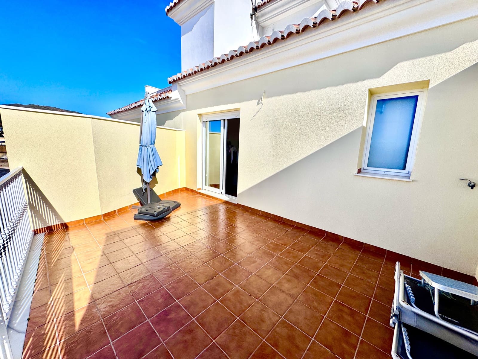 4 bedroom Townhouse for sale in Berja with garage - € 157,000 (Ref: 9497585)