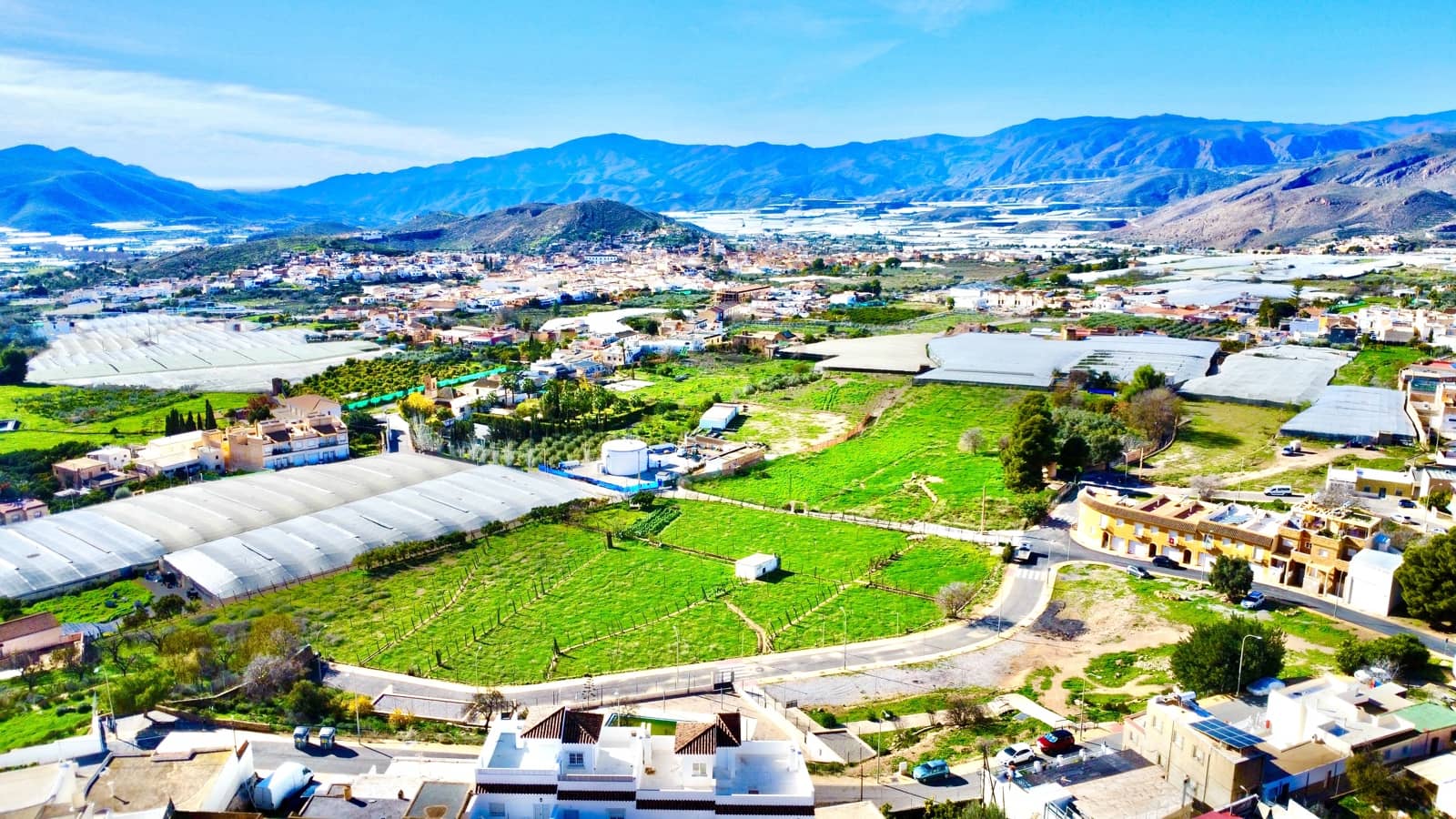 4 bedroom Townhouse for sale in Berja with garage - € 157,000 (Ref: 9497585)