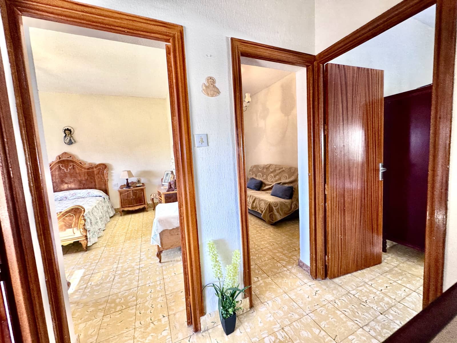 4 soveværelse Byhus til salg i Adra med garage - € 160.000 (Ref: 9521406)