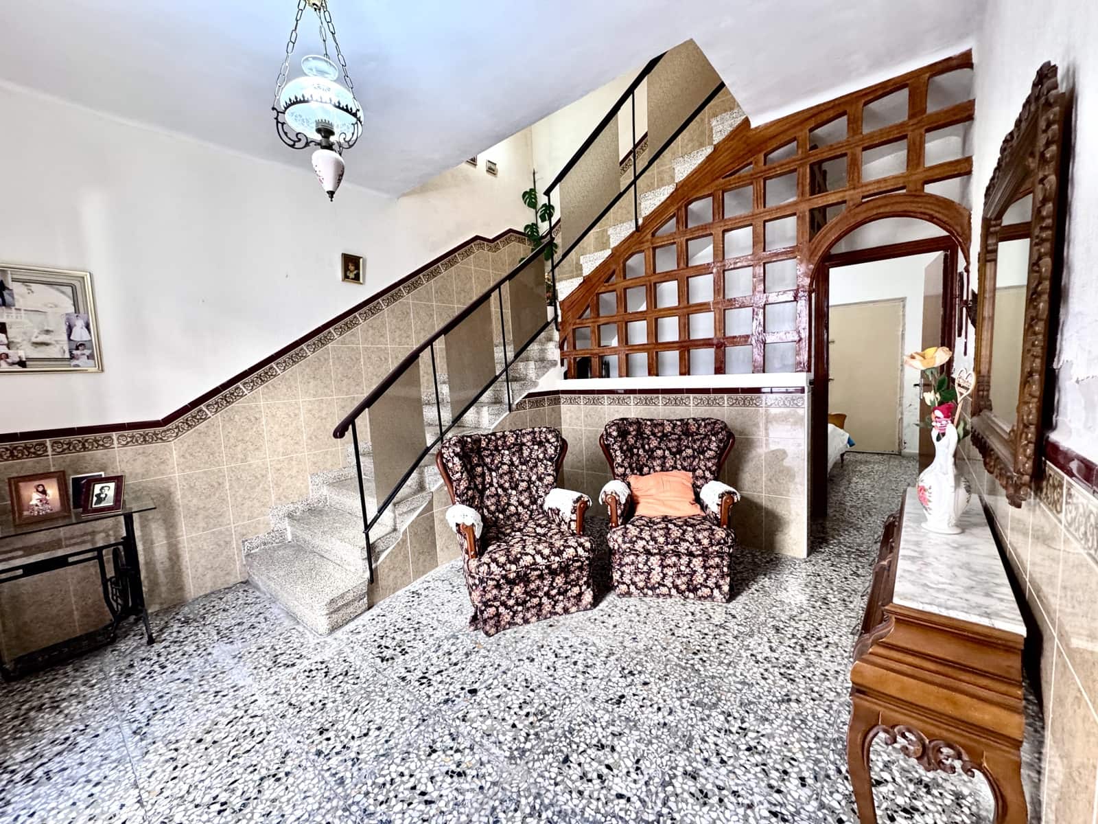 4 soveværelse Byhus til salg i Adra med garage - € 160.000 (Ref: 9521406)