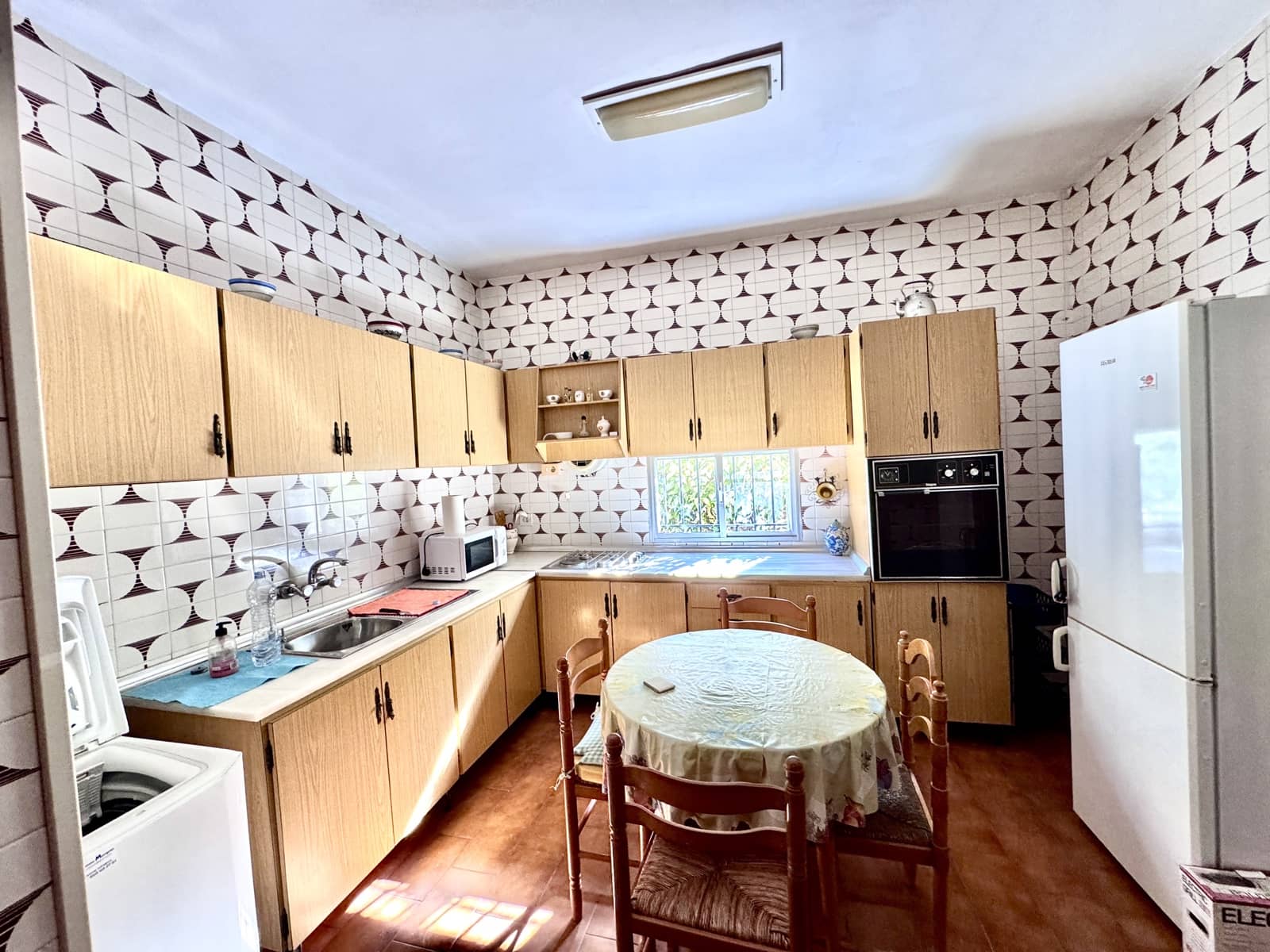 4 soveværelse Byhus til salg i Adra med garage - € 160.000 (Ref: 9521406)