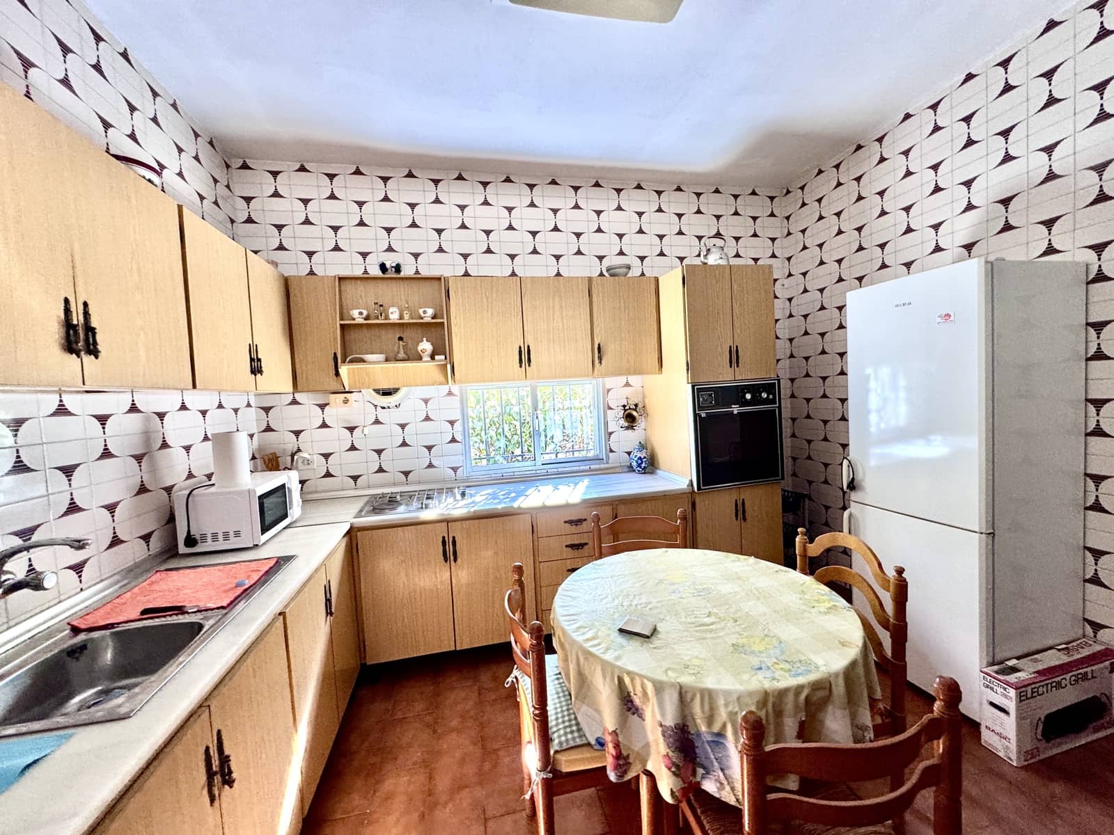 4 soveværelse Byhus til salg i Adra med garage - € 160.000 (Ref: 9521406)