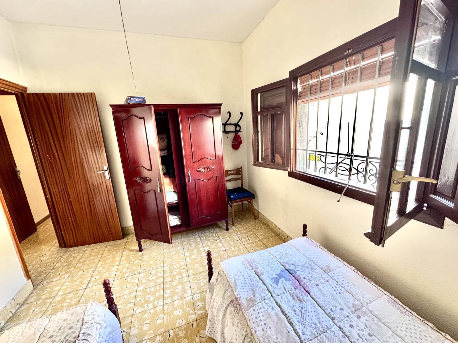 4 soveværelse Byhus til salg i Adra med garage - € 160.000 (Ref: 9521406)