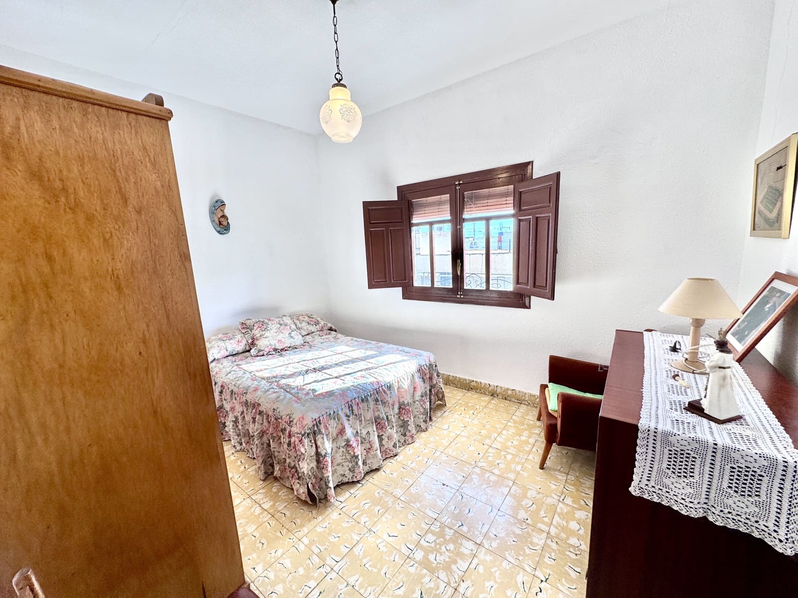 4 soveværelse Byhus til salg i Adra med garage - € 160.000 (Ref: 9521406)