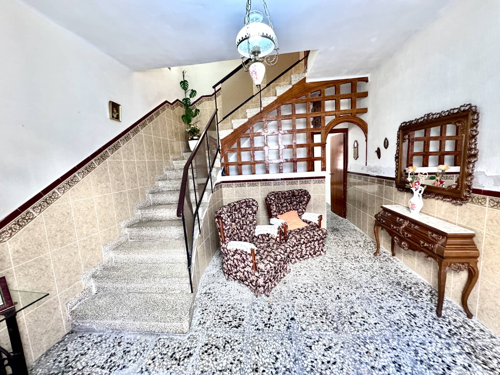 4 soveværelse Byhus til salg i Adra med garage - € 160.000 (Ref: 9521406)