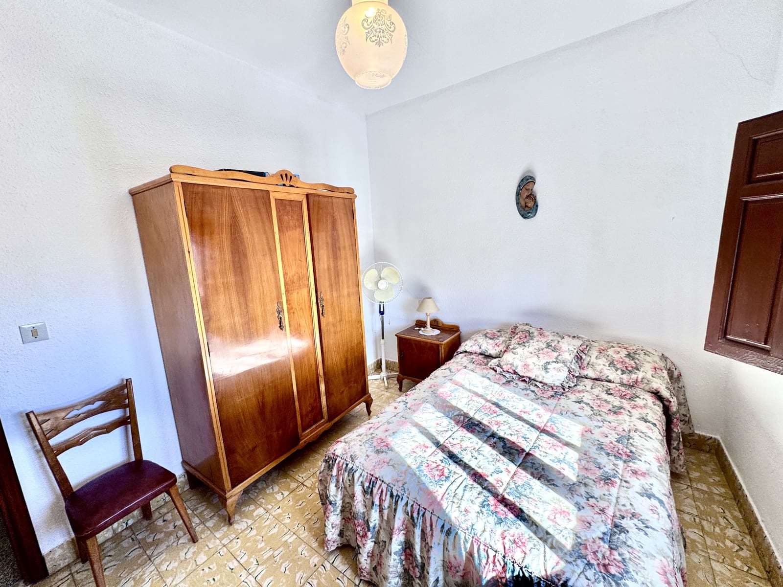 4 soveværelse Byhus til salg i Adra med garage - € 160.000 (Ref: 9521406)