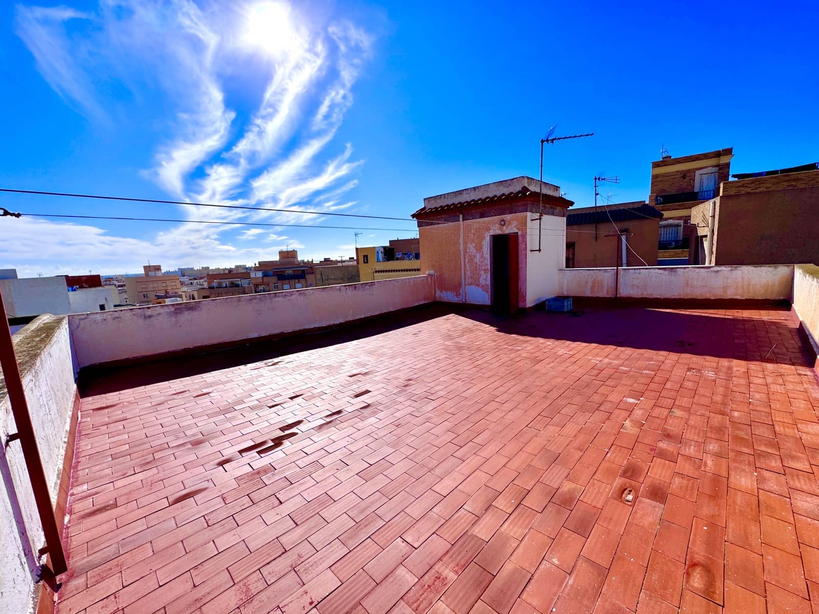 4 soveværelse Byhus til salg i Adra med garage - € 160.000 (Ref: 9521406)