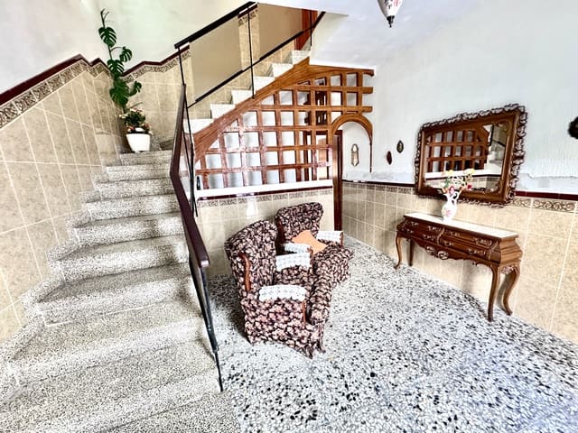 4 soveværelse Byhus til salg i Adra med garage - € 160.000 (Ref: 9521406)