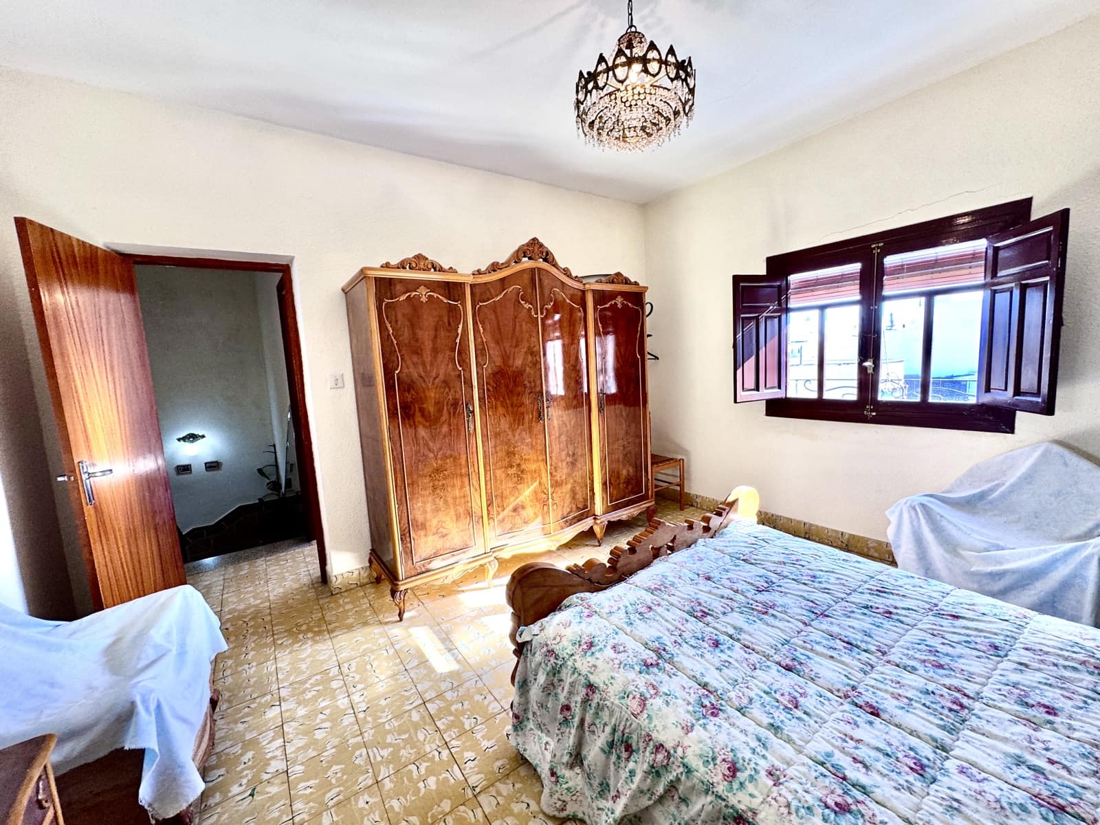 4 soveværelse Byhus til salg i Adra med garage - € 160.000 (Ref: 9521406)