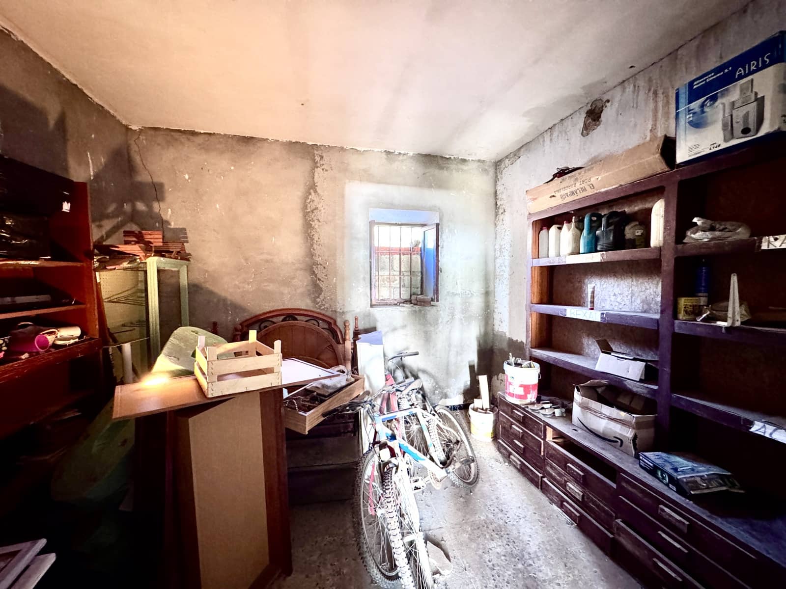 Mark till salu i Adra - 104 300 € (Ref: 9524730)