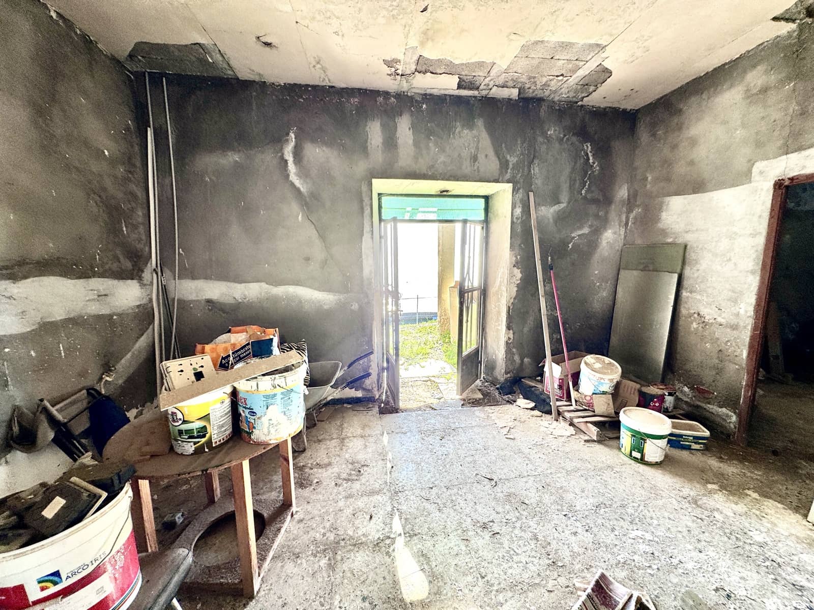 Mark till salu i Adra - 104 300 € (Ref: 9524730)