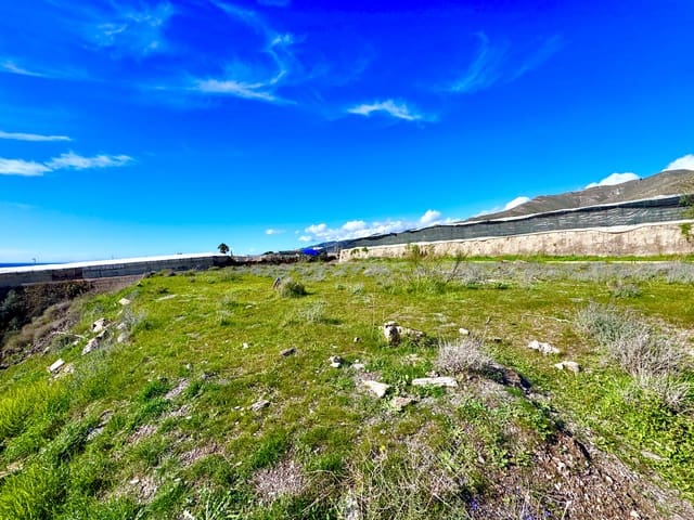 Mark till salu i Adra - 104 300 € (Ref: 9524730)