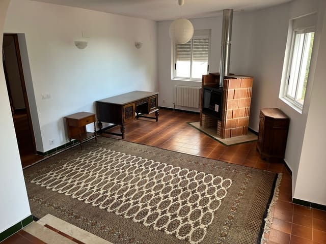 Chalet de 4 habitaciones en Oliva en venta con garaje - 275.000 € (Ref: 9100235)