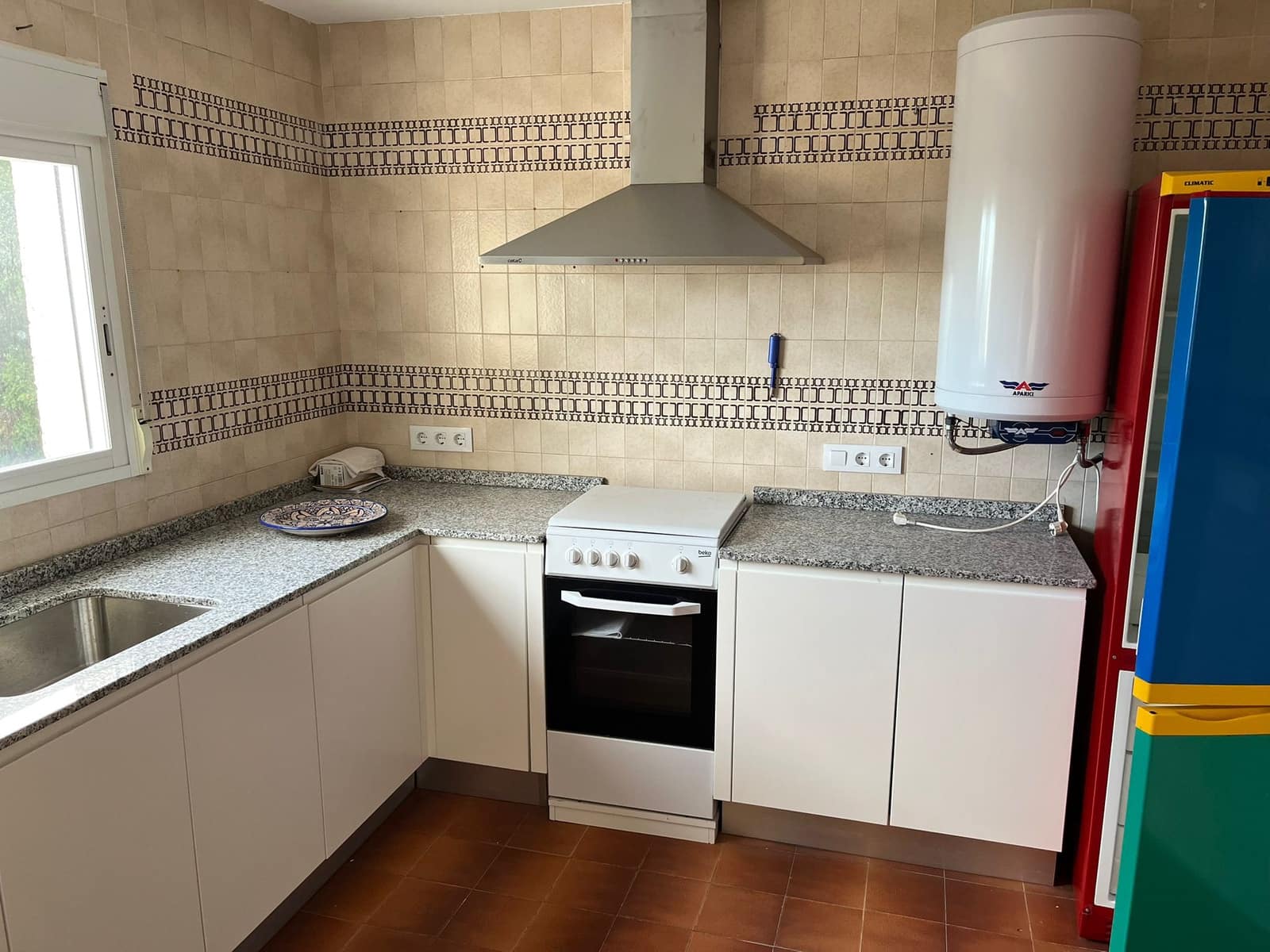 4 slaapkamer Villa te koop in Oliva met garage - € 275.000 (Ref: 9100235)