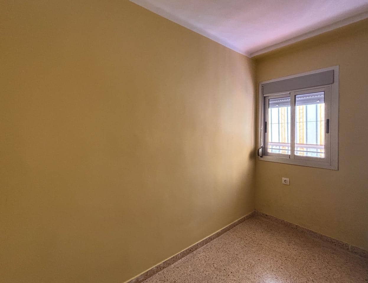 4 soveværelse Lejlighed til salg i Pucol - € 165.000 (Ref: 9571651)