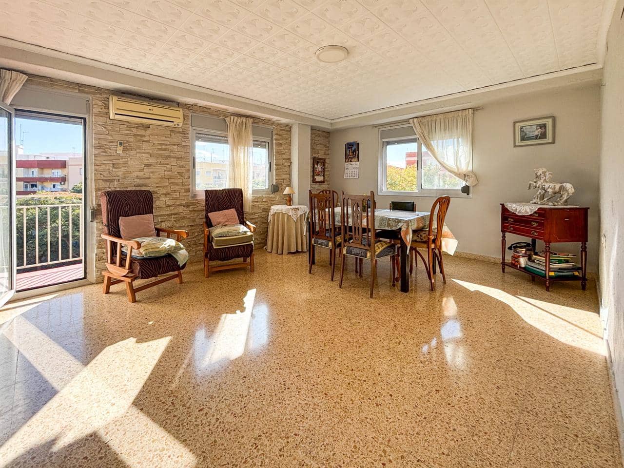 4 soveværelse Lejlighed til salg i Pucol - € 165.000 (Ref: 9571651)