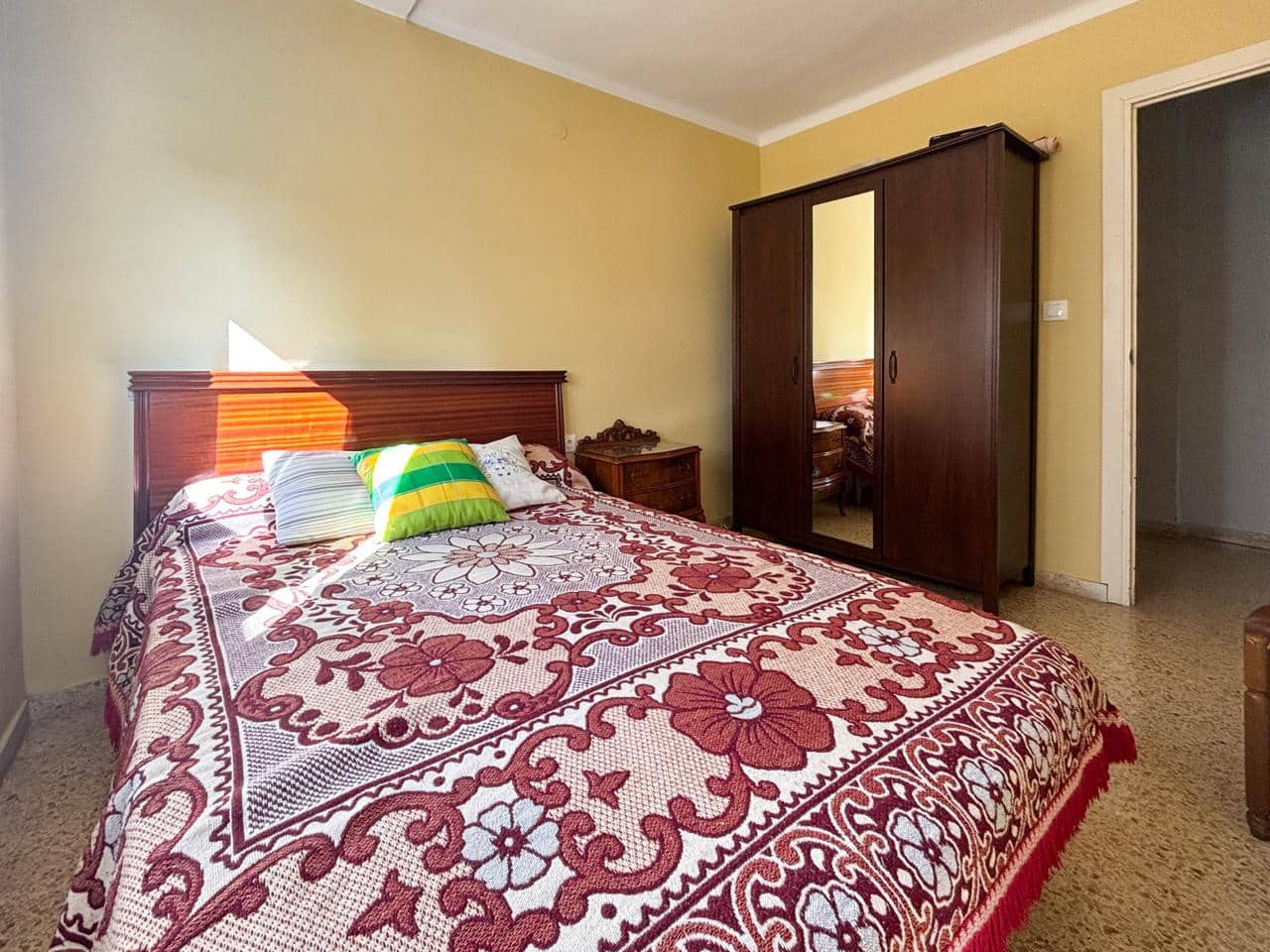 4 soveværelse Lejlighed til salg i Pucol - € 165.000 (Ref: 9571651)