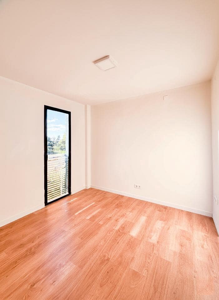 2 soveværelse Lejlighed til salg i La Pobla de Farnals med swimmingpool - € 235.000 (Ref: 9571654)