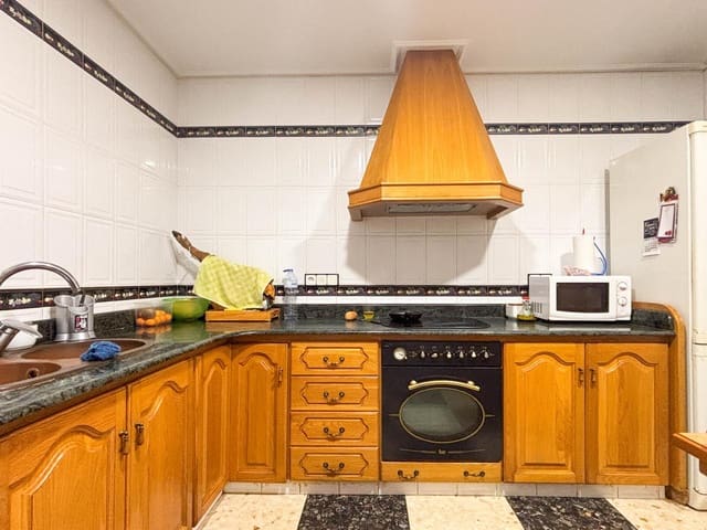 4 sovrum Villa till salu i Quartell - 250 000 € (Ref: 9571657)