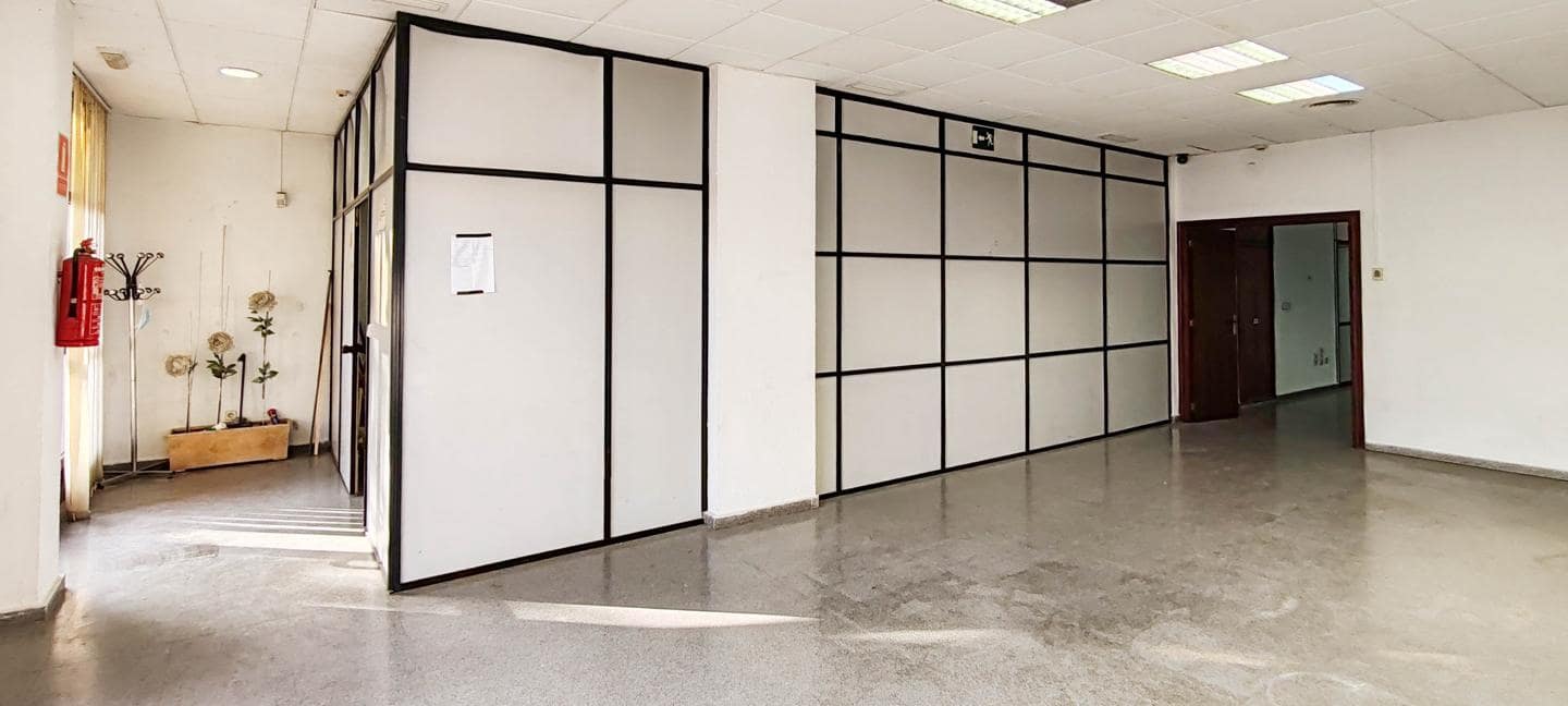 2 chambre Entreprise à vendre à Valence ville - 225 000 € (Ref: 9571659)