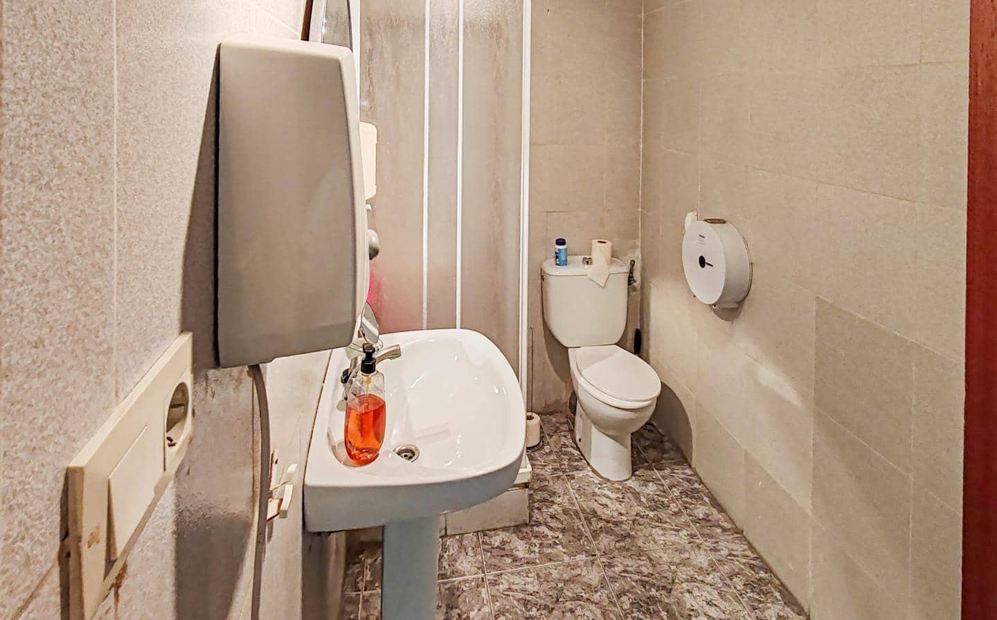 2 chambre Entreprise à vendre à Valence ville - 225 000 € (Ref: 9571659)