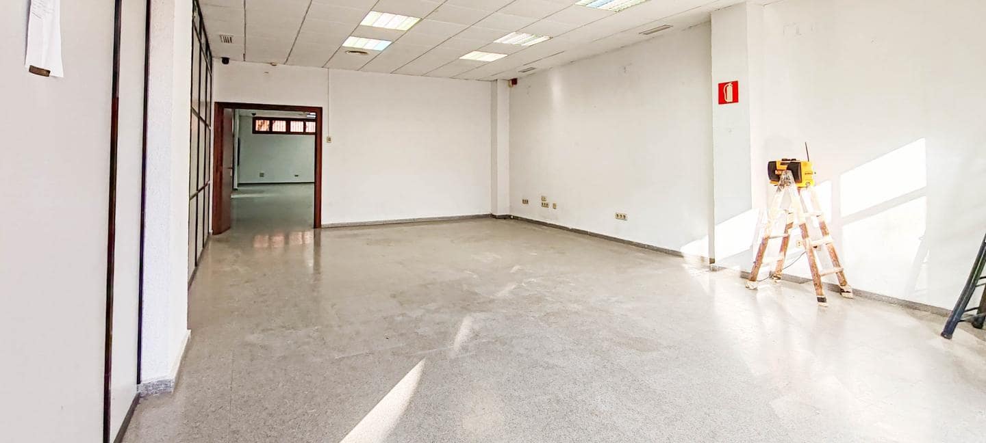 2 chambre Entreprise à vendre à Valence ville - 225 000 € (Ref: 9571659)