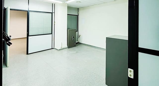 2 soverom Bedrift til salgs i Vara de Quart, Valencia by - € 225 000 (Ref: 9571659)